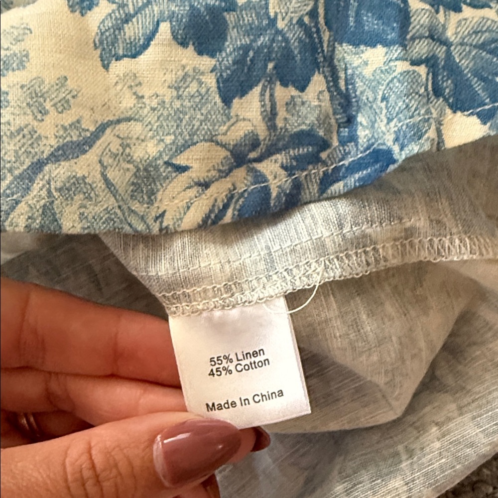 Tuckernuck Misty Blue Toile Tegan Popover - Picture 6 of 6